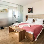 호텔 Kunsthotel 