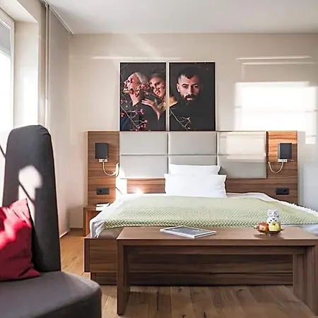 Ξενοδοχείο Kunsthotel 