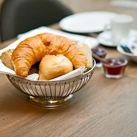 Ξενοδοχείο Kunsthotel 