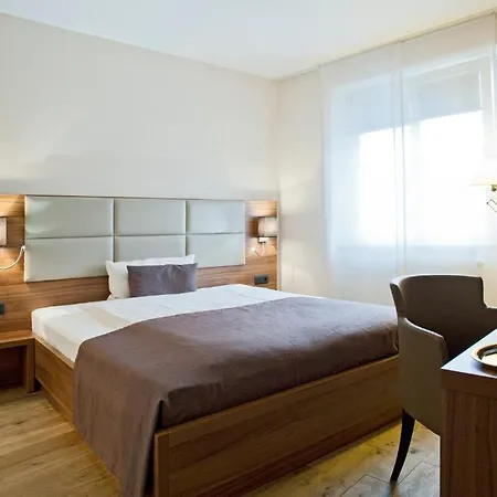 Ξενοδοχείο Kunsthotel 